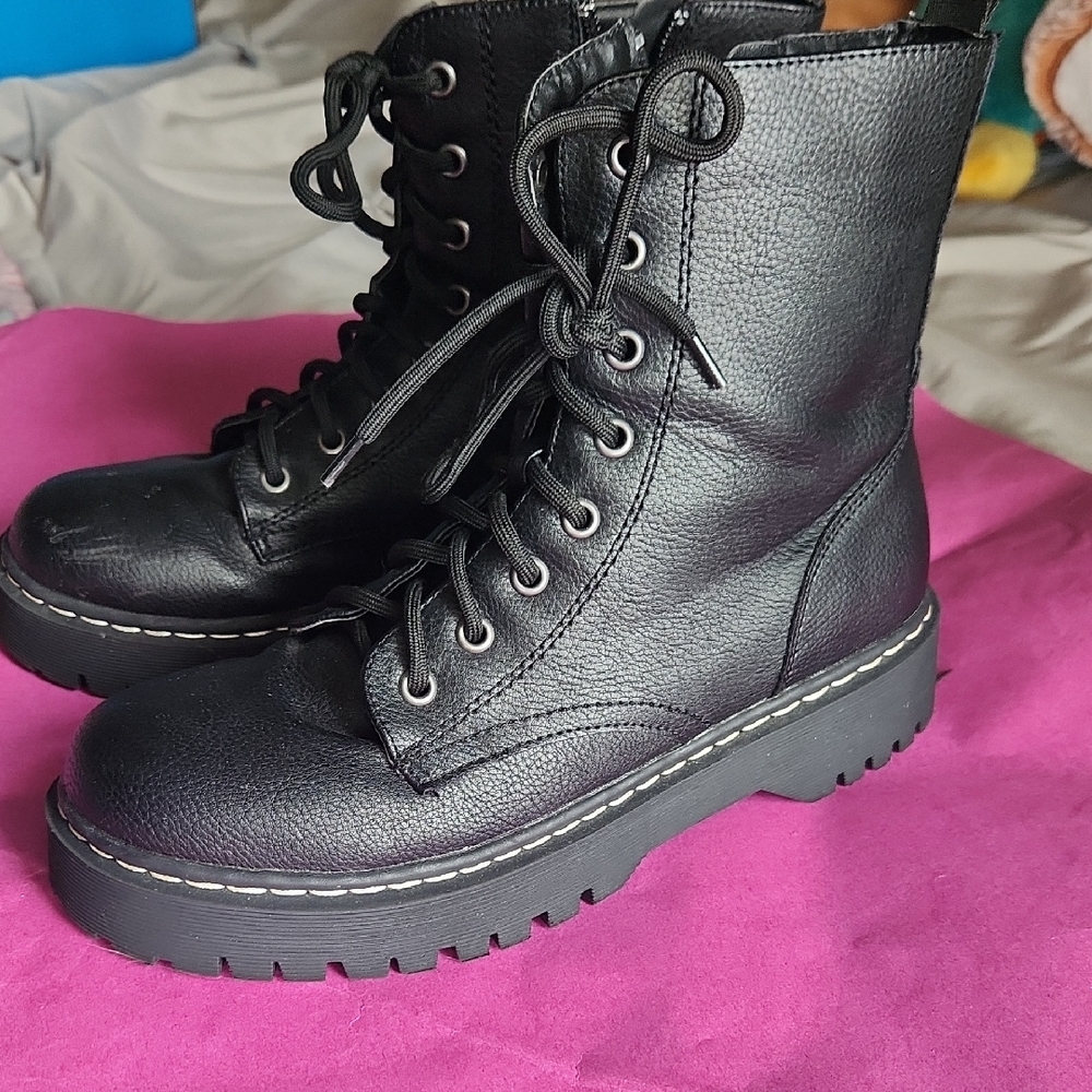 Black Leather Women's Boots